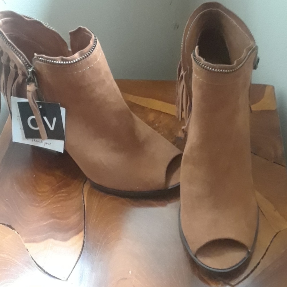Shoe